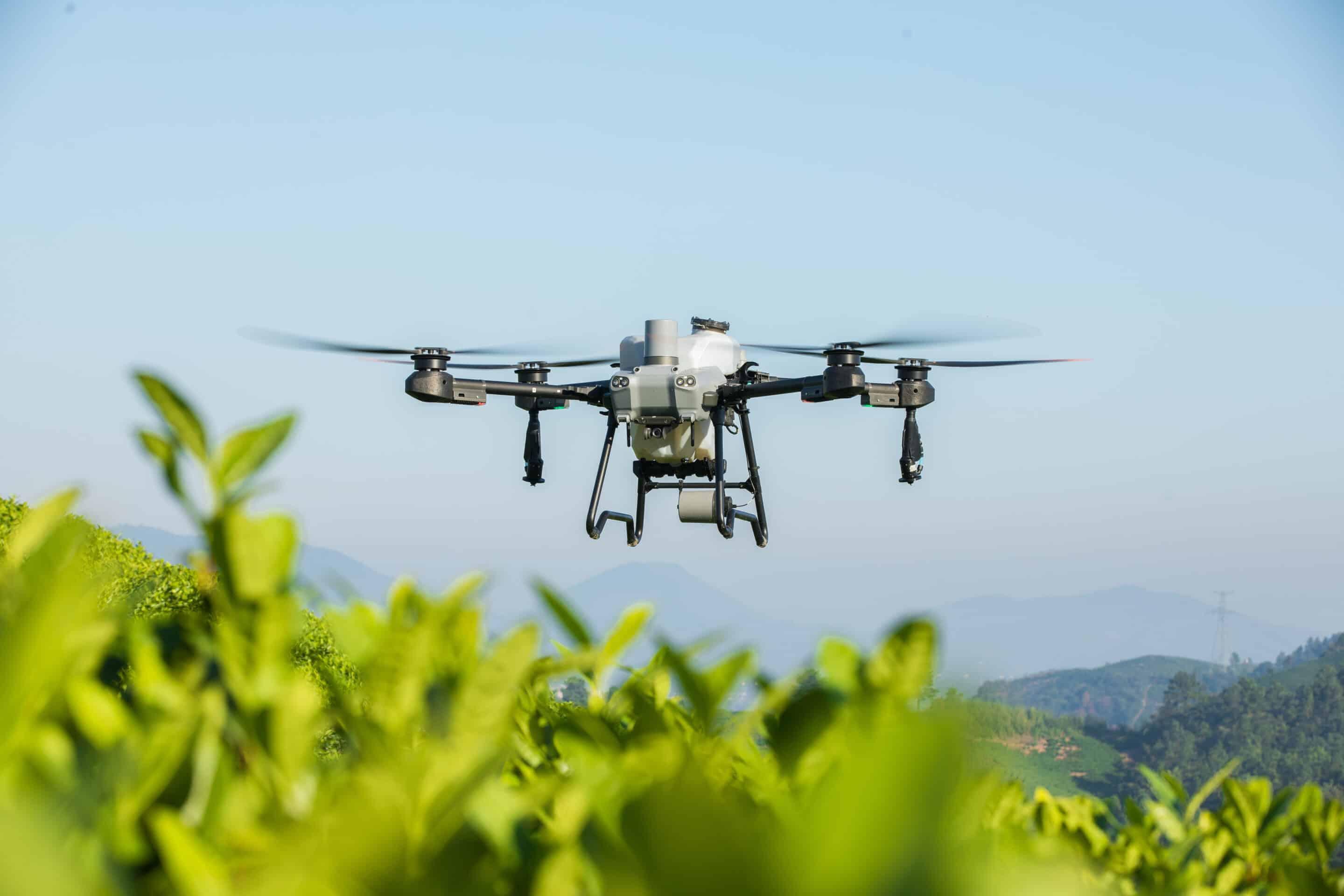 DJI Agras T25 - Vista frontale